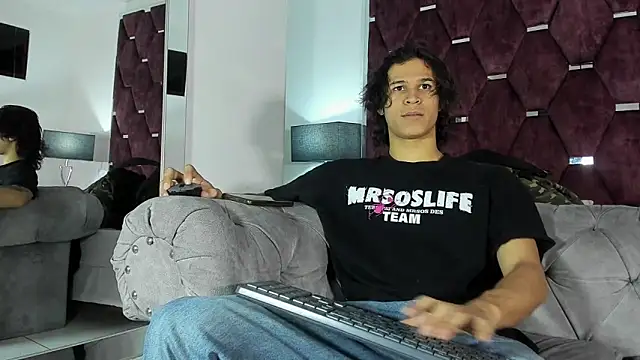 TonyBenedetti online show from April 2026 07:49:01 PM