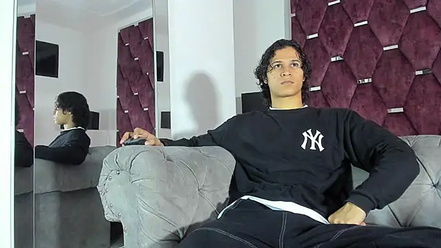 TonyBenedetti online show from April 2026 08:46:02 PM