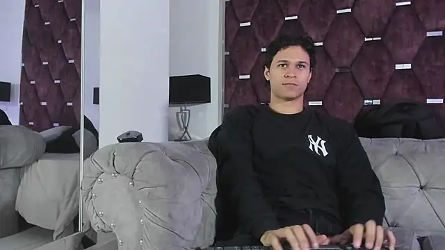 TonyBenedetti online show from July 2026 08:52:02 PM