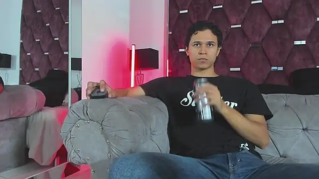 TonyBenedetti online show from July 2026 07:21:01 PM
