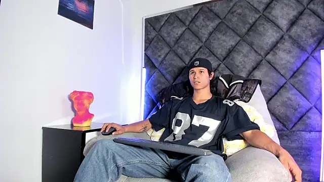 TonyBenedetti online show from March 2026 10:38:01 AM