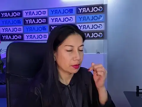 Megan Collinss1 online show from April 2026 02:43:01 PM