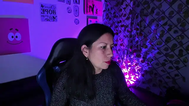 Megan Collinss1 online show from March 2026 02:17:02 PM