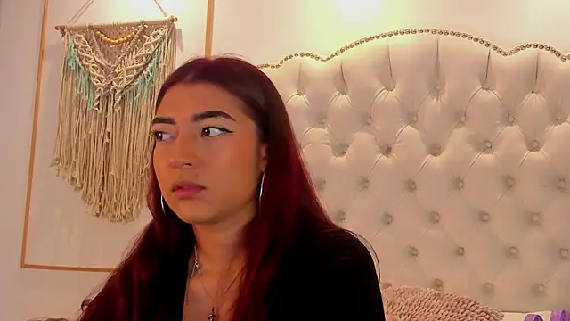 Sara funy online show from March 2026 11:22:02 AM