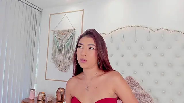 Sara funy online show from April 2026 11:36:01 AM