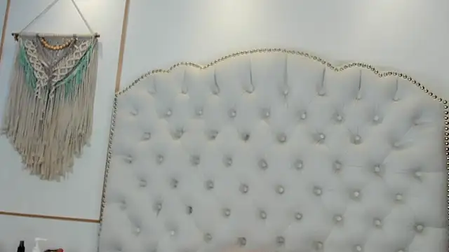 Sara funy online show from March 2026 11:14:01 AM