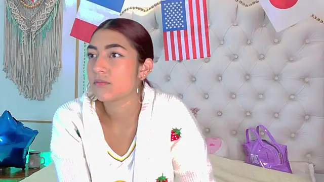Sara funy online show from June 2026 11:31:01 AM