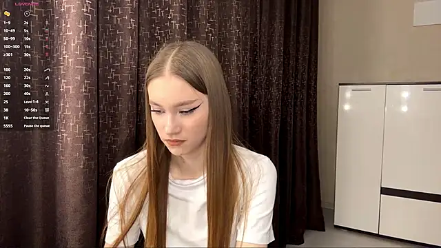 NuDonzze online show from March 2026 06:09:02 PM