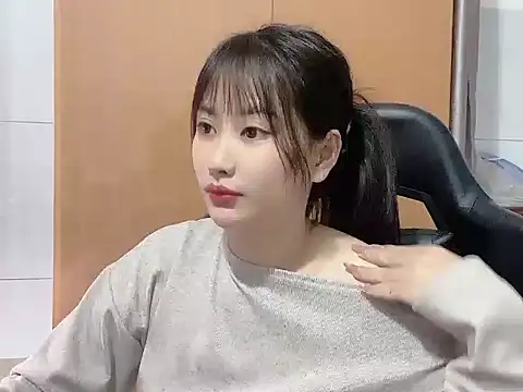 Sunny2868 online show from March 2026 06:07:01 AM