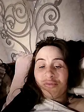 Stellary3752 online show from April 2026 07:52:01 PM