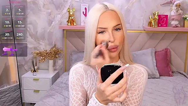 EvaXElfi online show from April 2026 12:28:02 AM