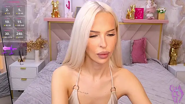 EvaXElfi online show from April 2026 12:28:01 AM