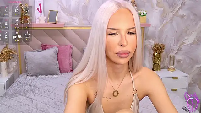 EvaXElfi online show from March 2026 12:53:02 AM