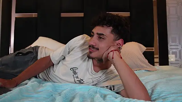 Dark Eros  online show from March 2026 08:01:02 PM