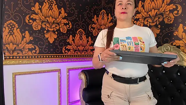 iliy perverted online show from May 2026 11:41:01 AM
