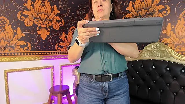 iliy perverted online show from May 2026 11:30:01 AM