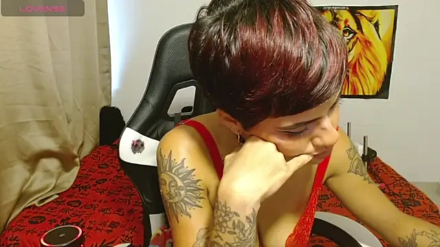 Divinejewel69 online show from March 2026 07:59:02 PM