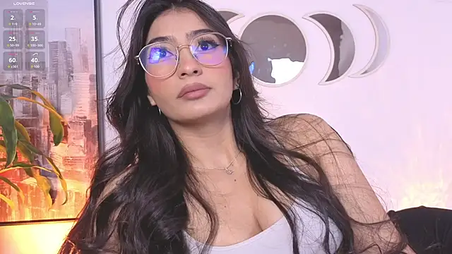 Snapshot of salomee_mon chatting on June 2026 02:36:01 PM salomee mon online show from June 2026 02:36:01 PM