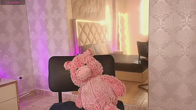 Cloee tay1 online show from April 2026 11:34:02 AM