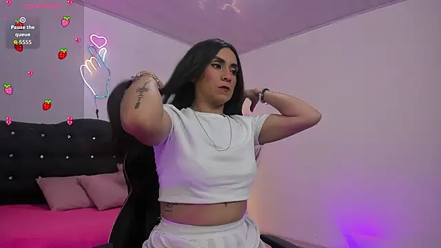 LINDSAY TAY online show from March 2026 03:54:01 AM