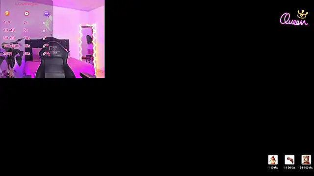 LINDSAY TAY online show from April 2026 03:18:02 AM