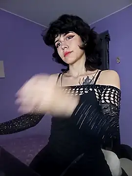 vanesa latina online show from February 2026 07:03:01 PM