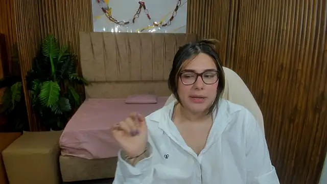 Isiis tay online show from March 2026 03:55:02 PM