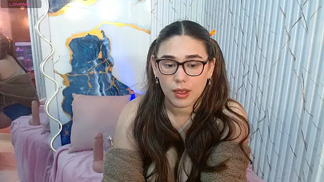 Isiis tay online show from April 2026 11:57:01 AM