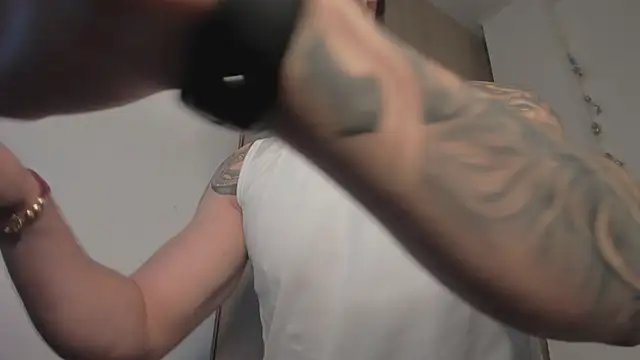 Axel  Blaze online show from March 2026 12:20:02 PM