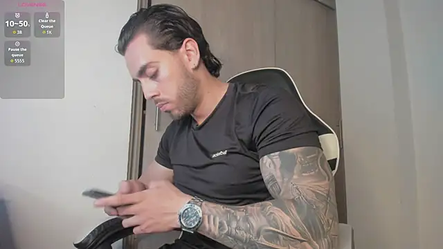Axel  Blaze online show from May 2026 02:11:02 PM