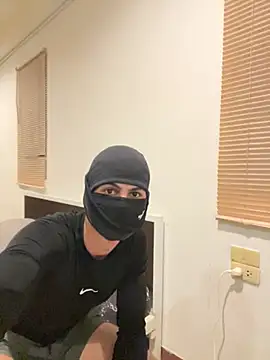 Snapshot of maSkoff10k chatting on March 2026 11:43:01 AM maSkoff10k online show from March 2026 11:43:01 AM