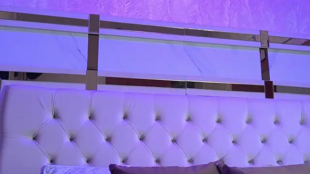 kamilla rossi online show from March 2026 07:07:01 PM