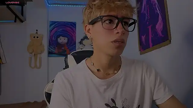 Snapshot of Ryan_sweet chatting on February 2026 04:45:01 AM Ryan sweet online show from February 2026 04:45:01 AM