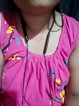 Snapshot of Hot-Puja0134 chatting on February 2026 07:37:01 PM Hot-Puja0134 online show from February 2026 07:37:01 PM