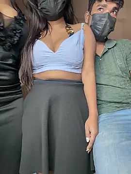 AIR Hostes online show from April 2026 04:12:02 PM