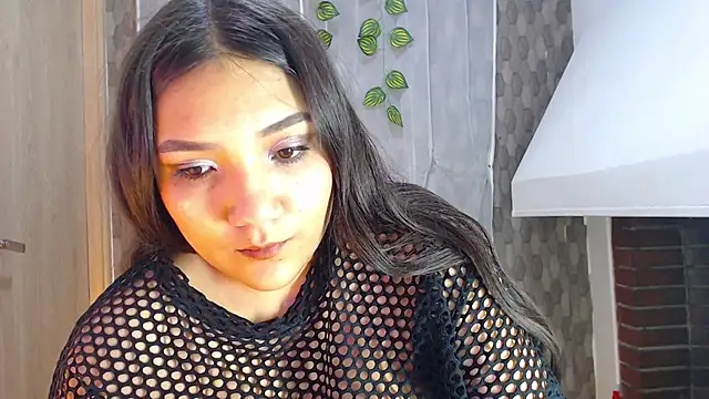 anyela donecm online show from April 2026 07:18:01 PM