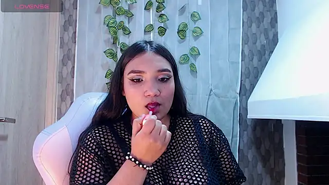 anyela donecm online show from March 2026 07:15:02 PM