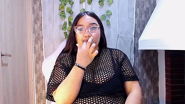 anyela donecm online show from April 2026 07:39:01 PM