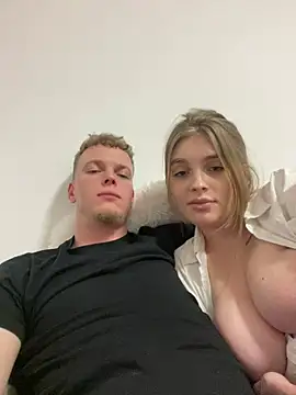 Dencchikk22 online show from March 2026 11:07:01 PM