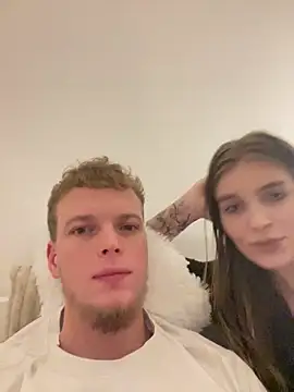 Dencchikk22 online show from March 2026 09:51:02 PM