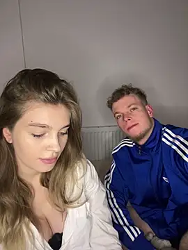 Dencchikk22 online show from March 2026 11:19:01 PM