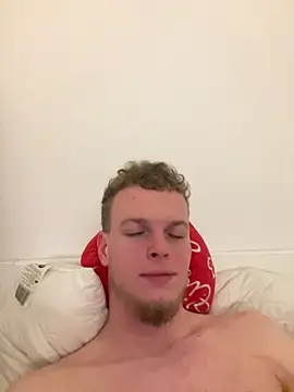 Dencchikk22 online show from February 2026 11:04:01 PM