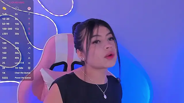 miacapone online show from March 2026 01:41:01 PM