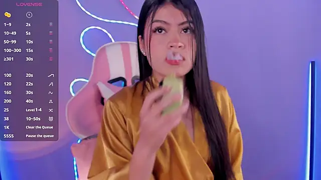 miacapone online show from March 2026 02:28:01 PM