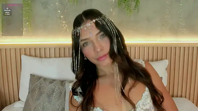Snapshot of Lia_Montclair chatting on June 2026 12:22:01 PM Lia Montclair online show from June 2026 12:22:01 PM