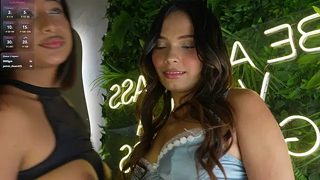 Snapshot of Lia_Montclair chatting on March 2026 12:36:01 PM Lia Montclair online show from March 2026 12:36:01 PM