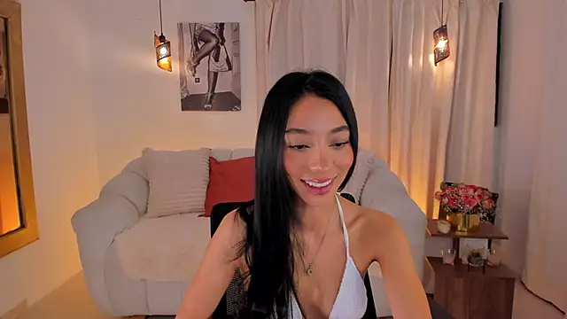 IsabellaLux  online show from April 2026 03:16:01 PM