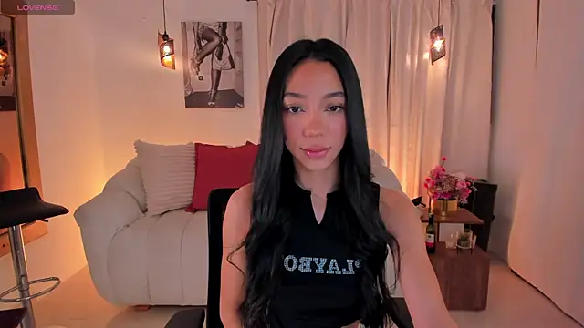 Snapshot of IsabellaLux_ chatting on April 2026 03:58:02 PM IsabellaLux online show from April 2026 03:58:02 PM