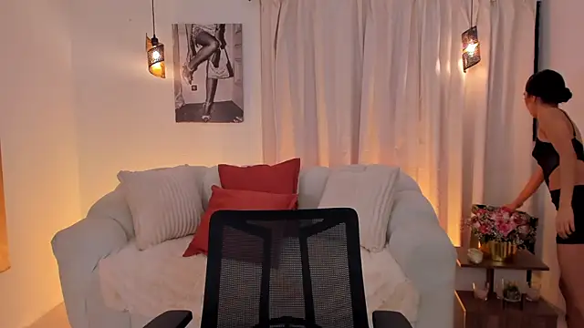 IsabellaLux  online show from April 2026 03:26:01 PM