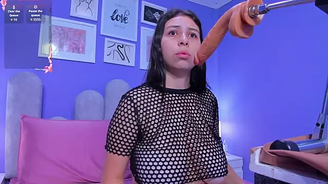 dahiana boobs online show from March 2026 02:34:01 AM